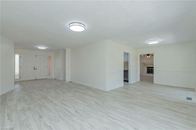4600 Yuma Court, Winston-salem, NC 27107