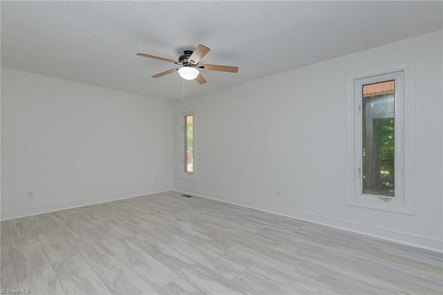 4600 Yuma Court, Winston-salem, NC 27107