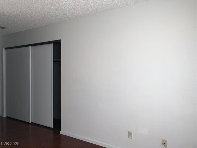 7729 Rathburn Avenue, Las Vegas, NV 89147