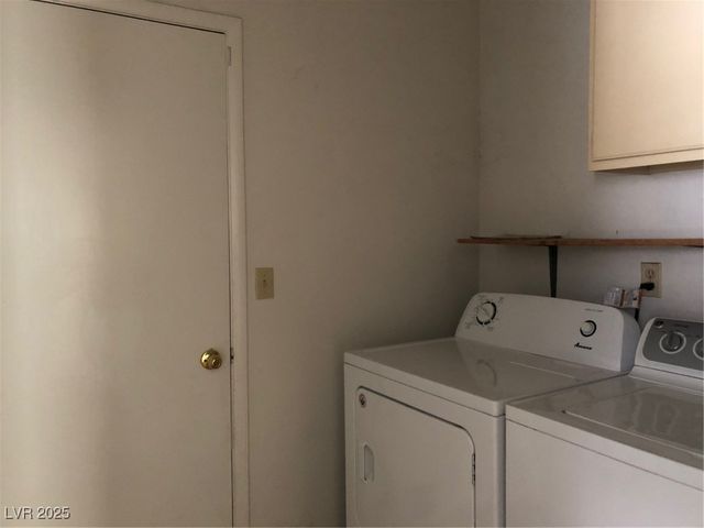 7729 Rathburn Avenue, Las Vegas, NV 89147