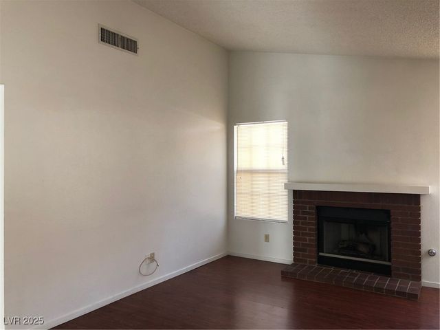 7729 Rathburn Avenue, Las Vegas, NV 89147