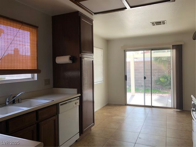 7729 Rathburn Avenue, Las Vegas, NV 89147