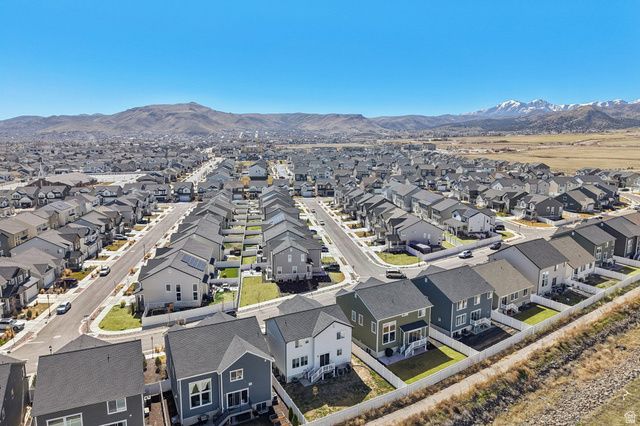 6676 W IPSWITCH WAY, Herriman, UT 84096
