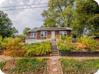 215 Bruce Avenue, Ferguson, MO 63135