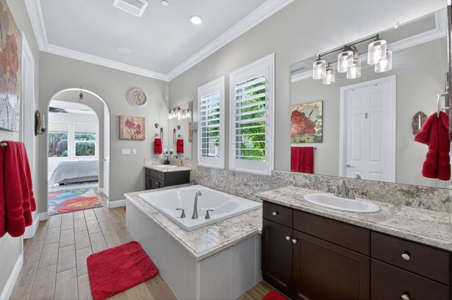 1462 N Twinberry Avenue, Clovis, CA 93619