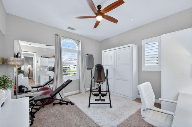 1462 N Twinberry Avenue, Clovis, CA 93619