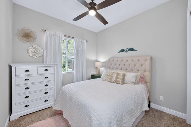 1462 N Twinberry Avenue, Clovis, CA 93619