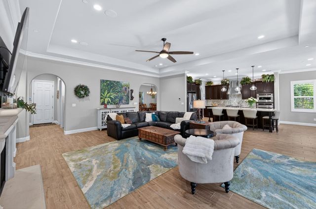 1462 N Twinberry Avenue, Clovis, CA 93619