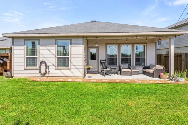 7254 Victorville Drive, Rosharon, TX 77583