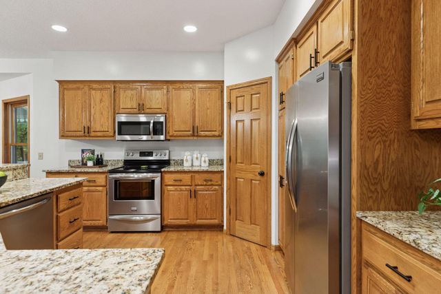 3350 Staples Place, Stillwater, MN 55082