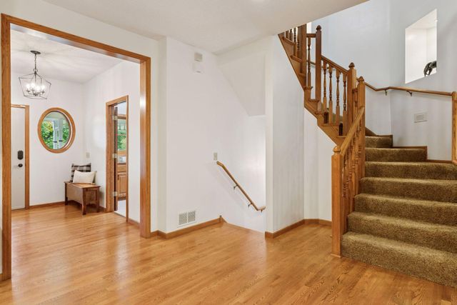 3350 Staples Place, Stillwater, MN 55082