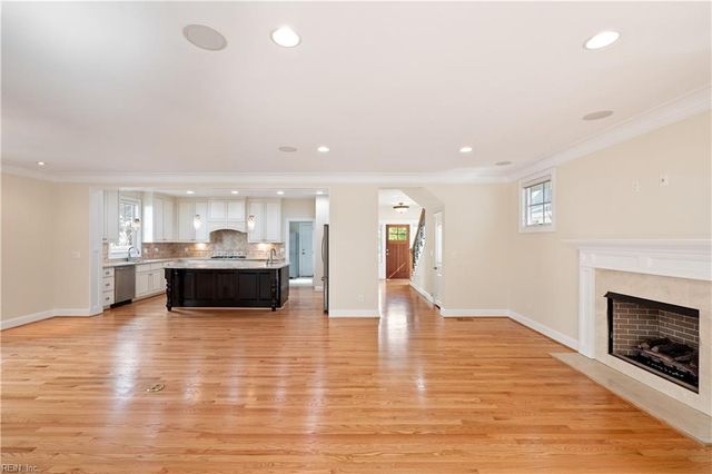 204 62nd ST, Virginia Beach, VA 23451