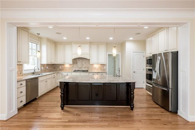 204 62nd ST, Virginia Beach, VA 23451