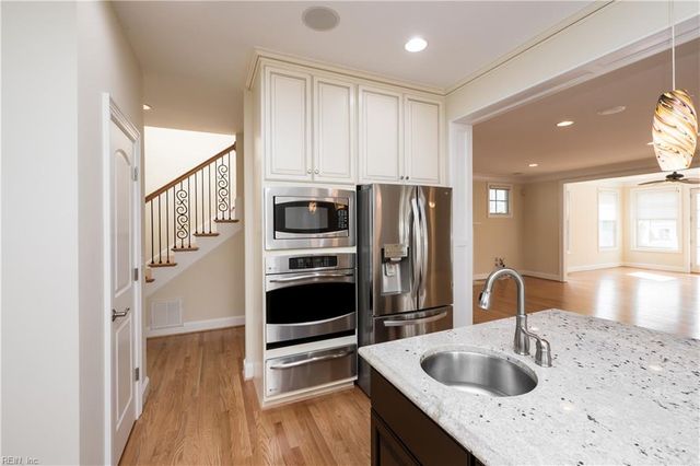 204 62nd ST, Virginia Beach, VA 23451