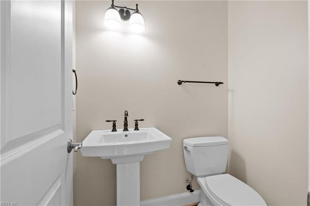 204 62nd ST, Virginia Beach, VA 23451