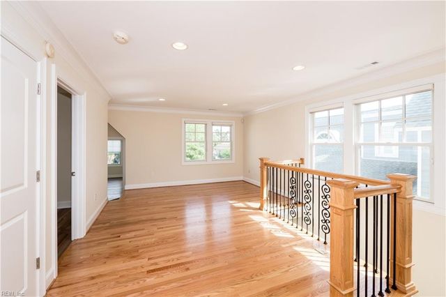 204 62nd ST, Virginia Beach, VA 23451