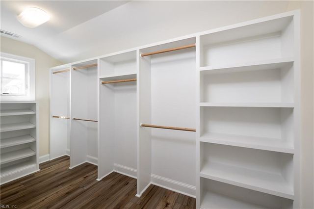 204 62nd ST, Virginia Beach, VA 23451