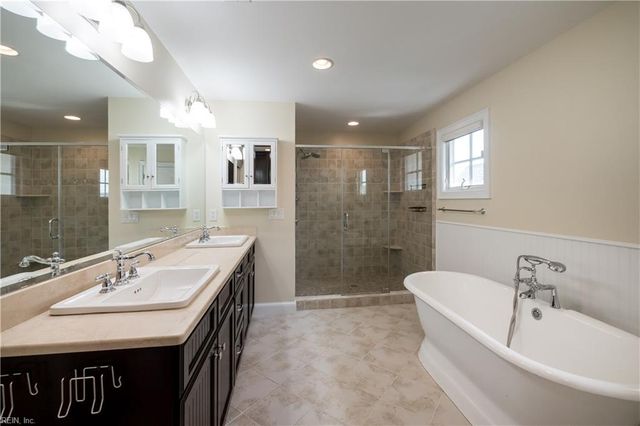 204 62nd ST, Virginia Beach, VA 23451