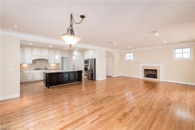 204 62nd ST, Virginia Beach, VA 23451