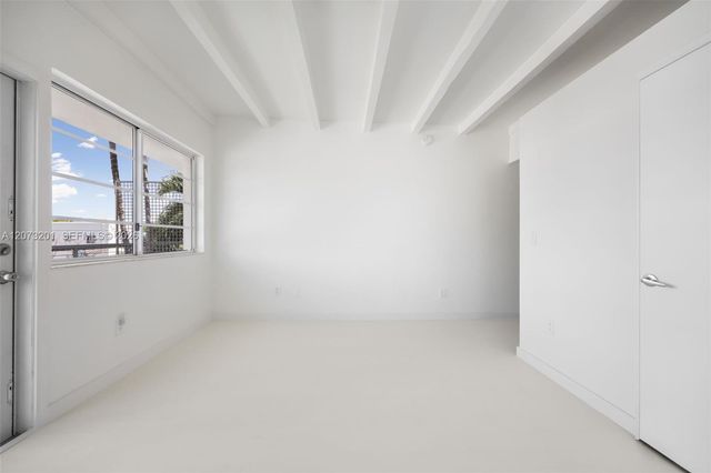 3915 N Meridian Avenue 201, Miami Beach, FL 33140