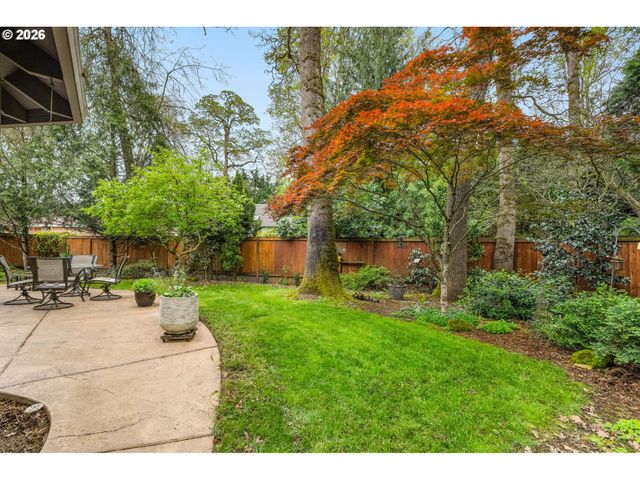 14821 Sw KENTON Dr, Portland, OR 97224
