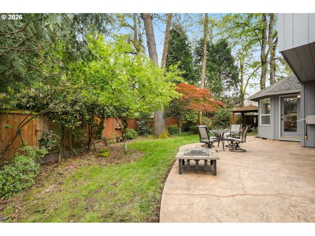 14821 Sw KENTON Dr, Portland, OR 97224