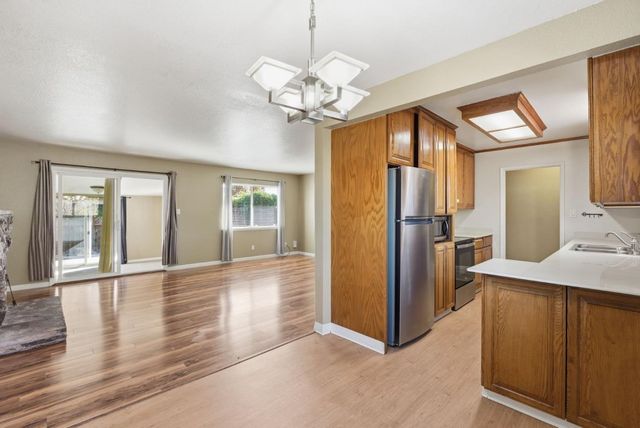 1650 S Wolfe Road, Sunnyvale, CA 94087