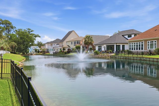 1604 Waterway Dr., North Myrtle Beach, SC 29582