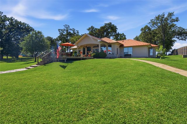 2547 Groves Drive, Tool, TX 75143
