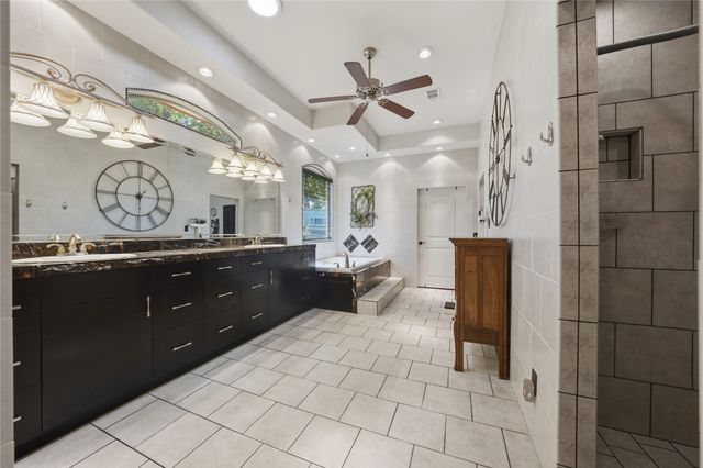 2547 Groves Drive, Tool, TX 75143