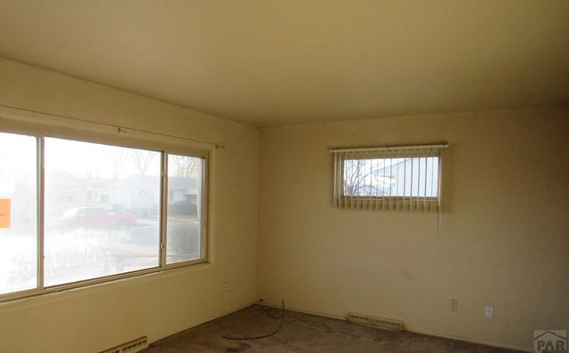 2831 Azalea St, Pueblo, CO 81005