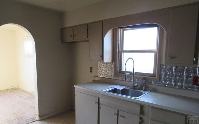 2831 Azalea St, Pueblo, CO 81005