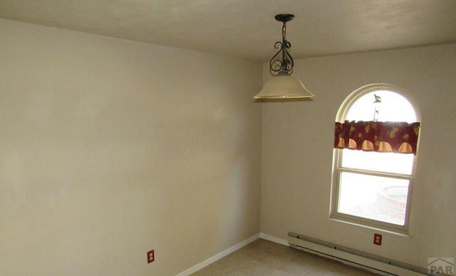 2831 Azalea St, Pueblo, CO 81005