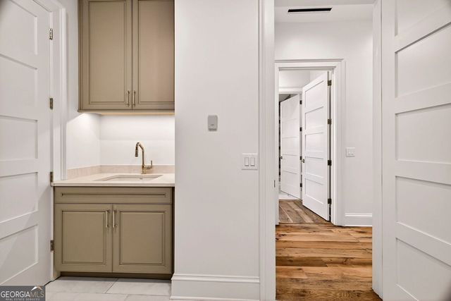 440 Geo Meyer Avenue 5, Savannah, GA 31401