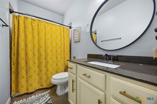 2501 Twin Ridge Court, Belton, TX 76513
