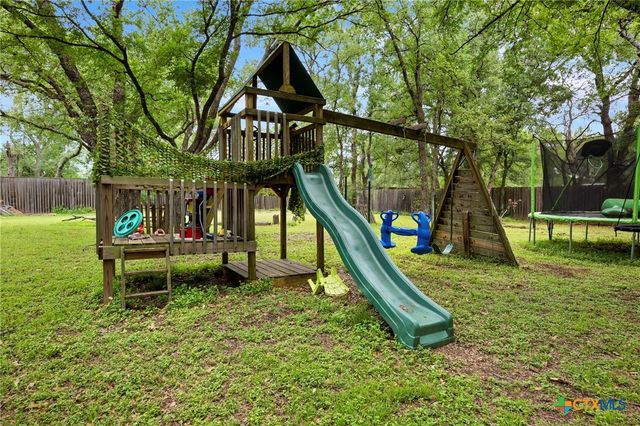 2501 Twin Ridge Court, Belton, TX 76513