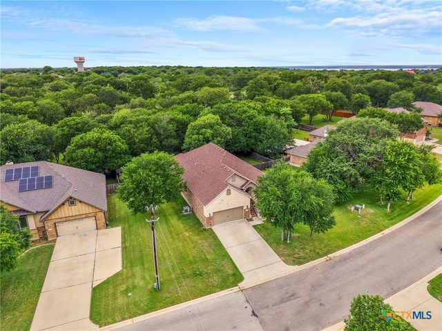 2501 Twin Ridge Court, Belton, TX 76513