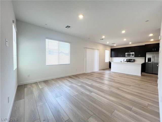 108 Brielle Beacon Lane, Henderson, NV 89011