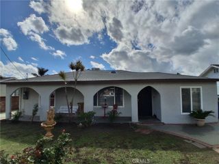 10427 Kewen, Pacoima, CA 91331