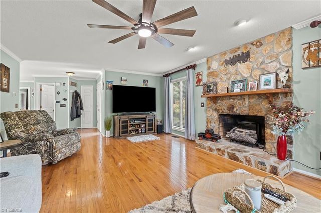 4763 Pineview Drive, Trinity, NC 27370