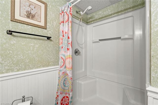 4763 Pineview Drive, Trinity, NC 27370