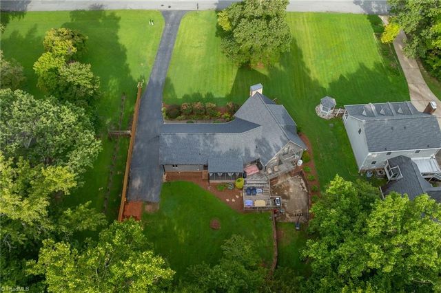 4763 Pineview Drive, Trinity, NC 27370