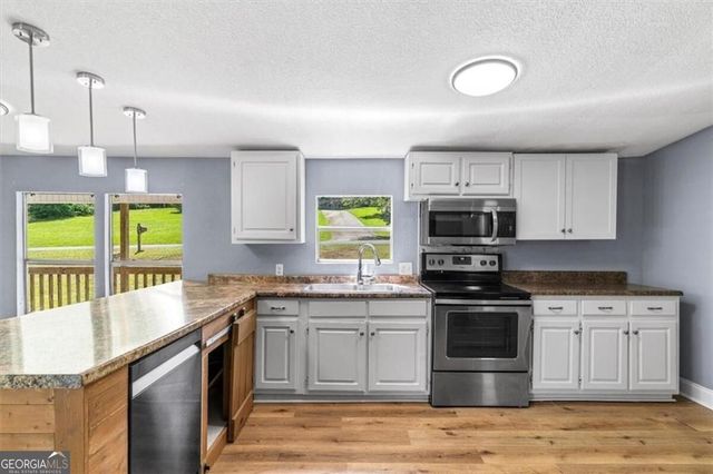 109 Webb Drive NE, Calhoun, GA 30701