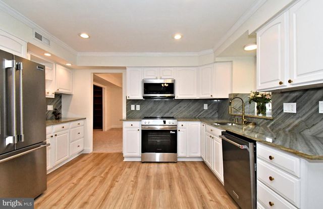 817 STARK CIR, Yardley, PA 19067