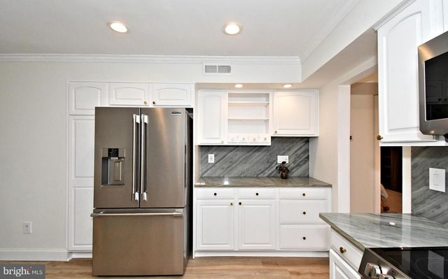 817 STARK CIR, Yardley, PA 19067