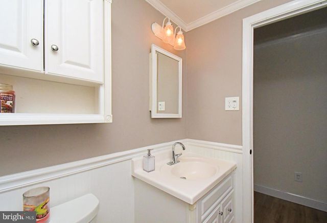 817 STARK CIR, Yardley, PA 19067