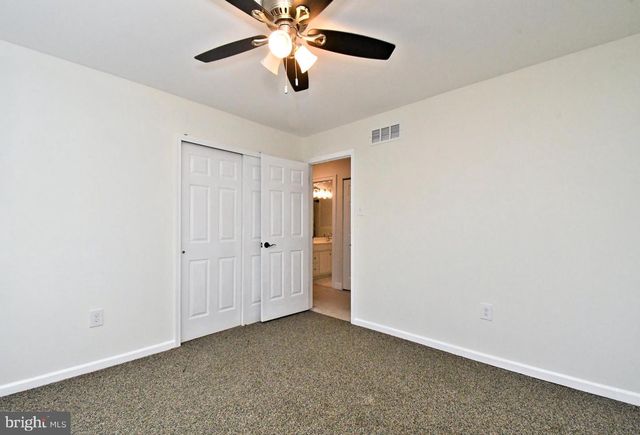 817 STARK CIR, Yardley, PA 19067