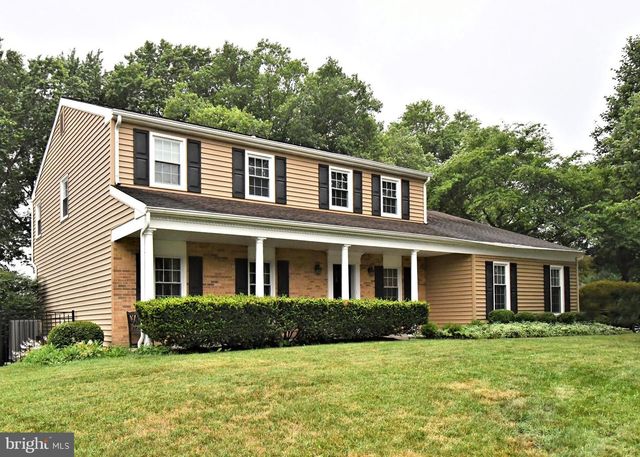 817 STARK CIR, Yardley, PA 19067