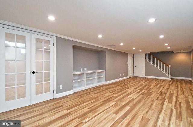 817 STARK CIR, Yardley, PA 19067