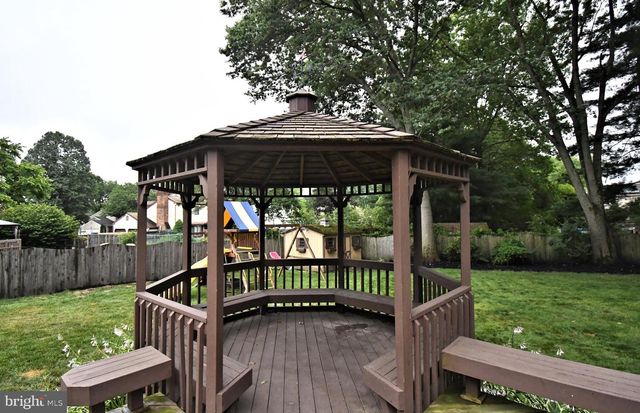 817 STARK CIR, Yardley, PA 19067